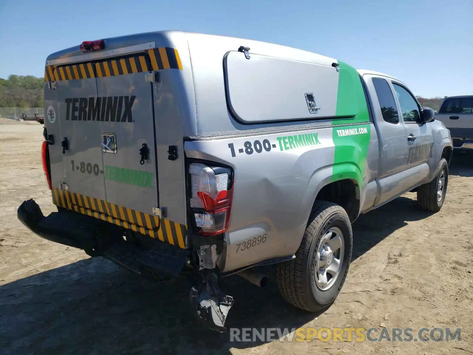 4 Photograph of a damaged car 3TYRX5GN4LT003796 TOYOTA TACOMA 2020