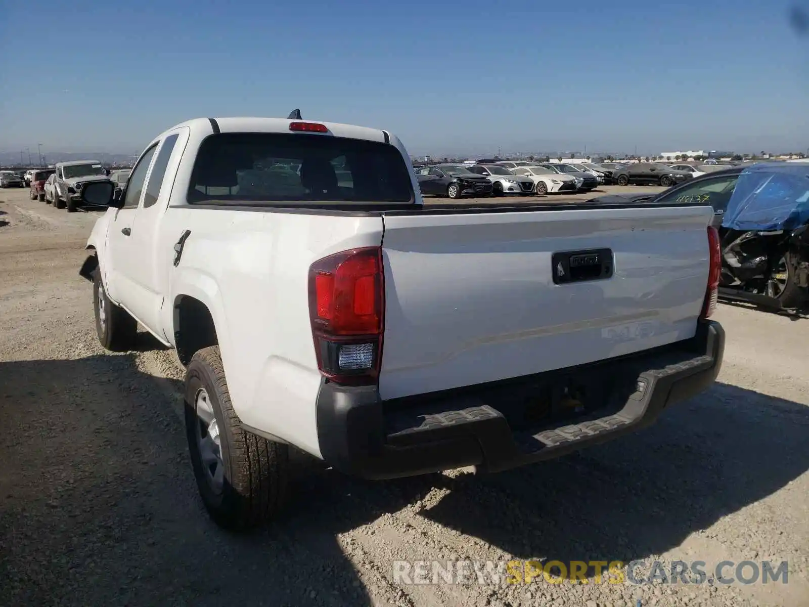 3 Photograph of a damaged car 3TYRX5GN5LT004519 TOYOTA TACOMA 2020