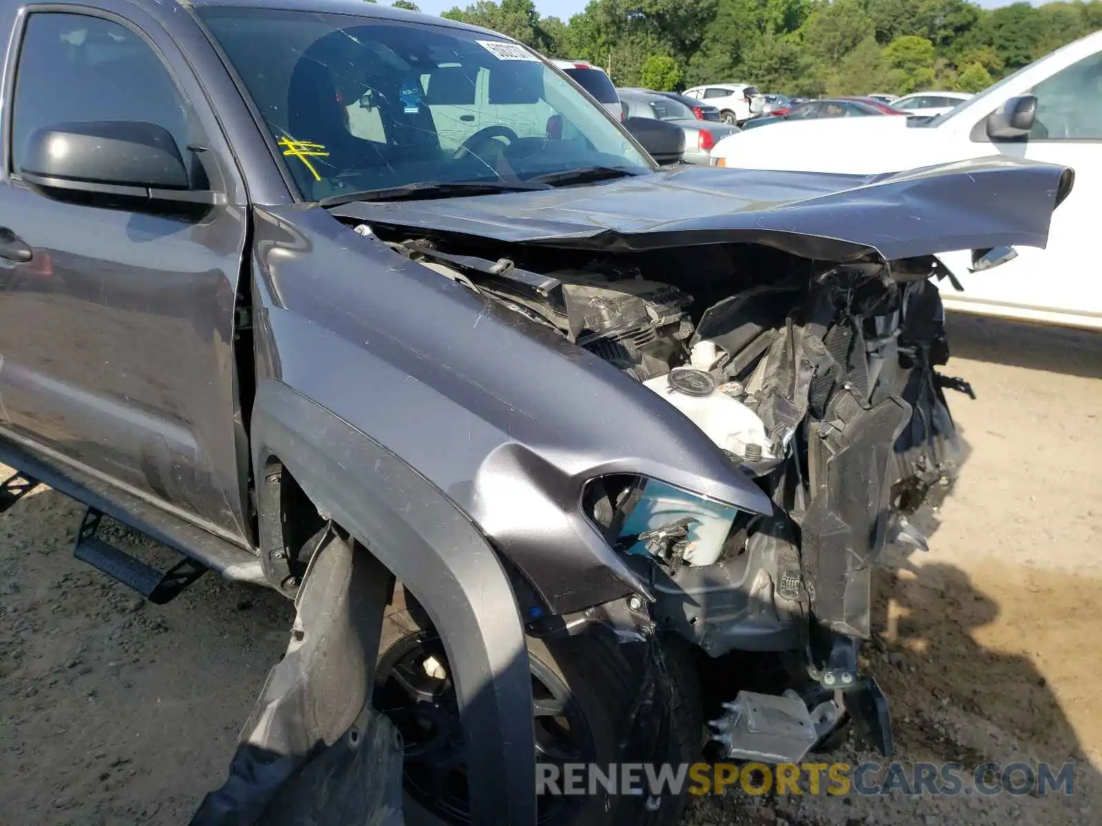 9 Photograph of a damaged car 3TYRX5GNXLT002572 TOYOTA TACOMA 2020