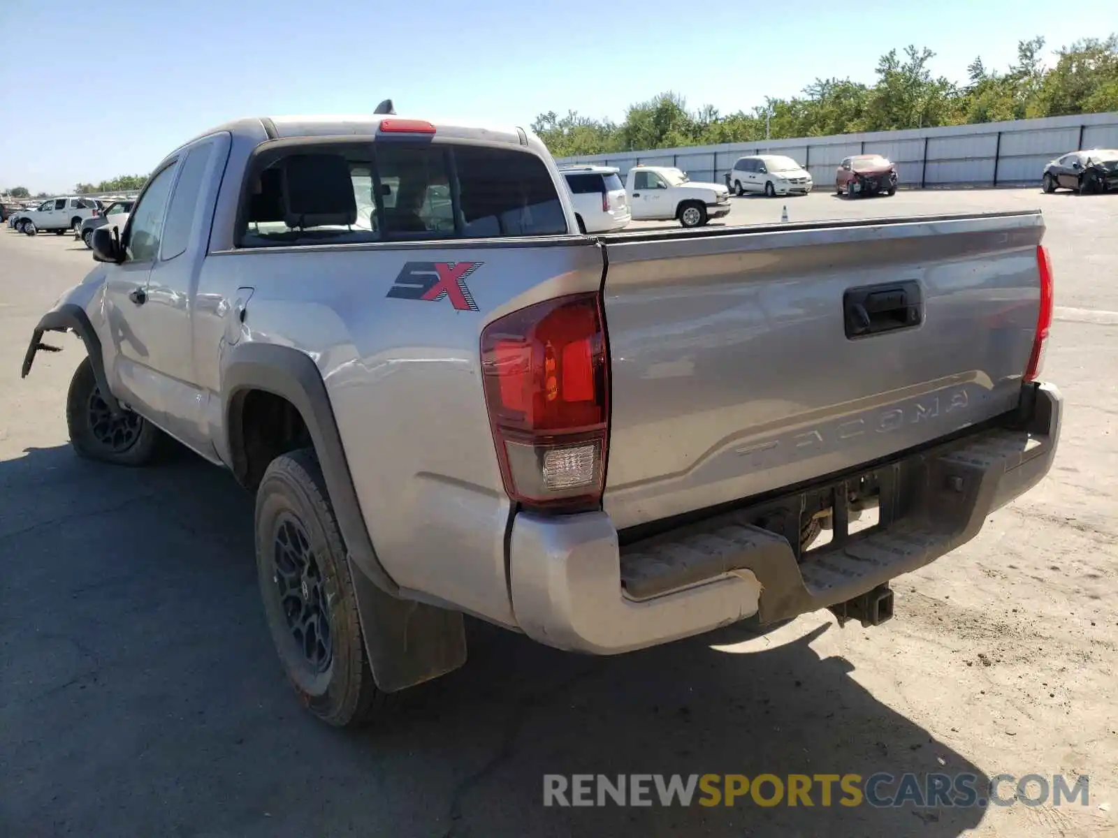 3 Photograph of a damaged car 3TYRZ5CN2LT000461 TOYOTA TACOMA 2020