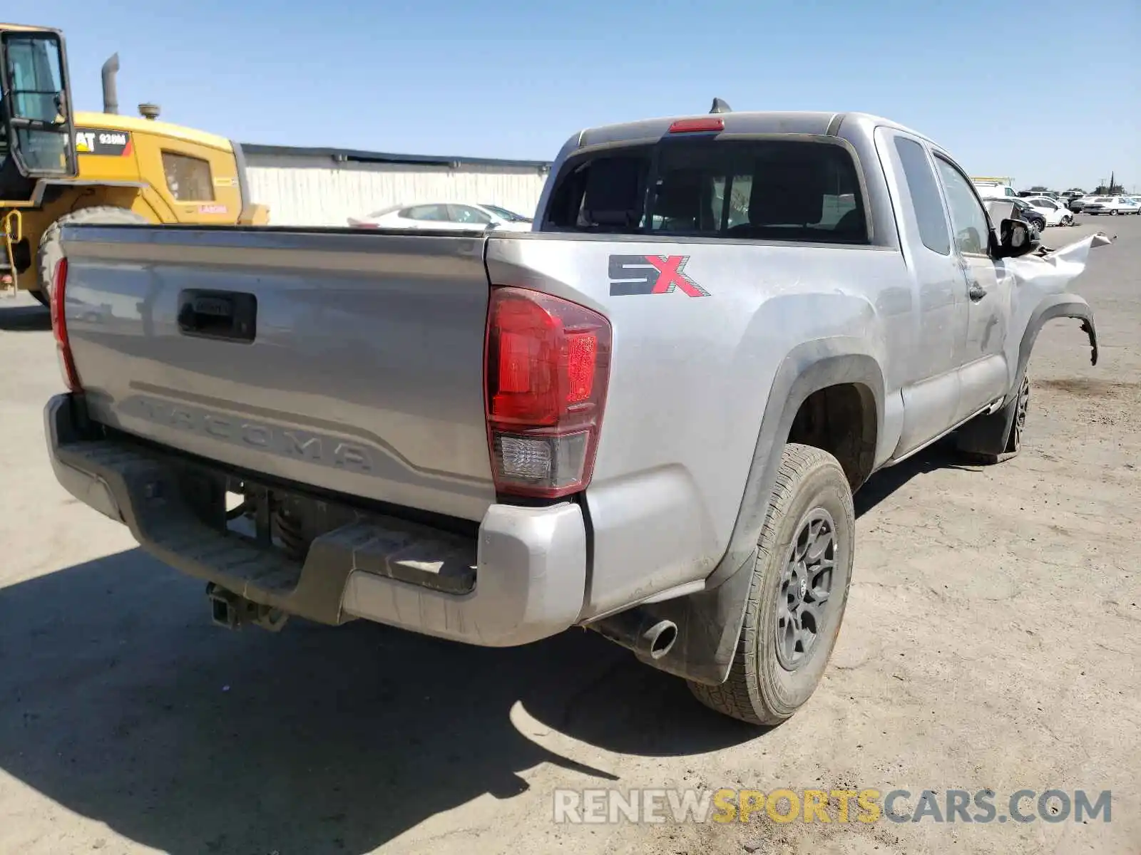 4 Photograph of a damaged car 3TYRZ5CN2LT000461 TOYOTA TACOMA 2020