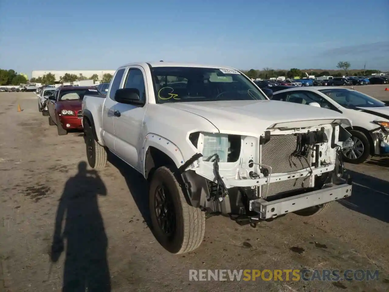 1 Photograph of a damaged car 3TYRZ5CNXLT001941 TOYOTA TACOMA 2020