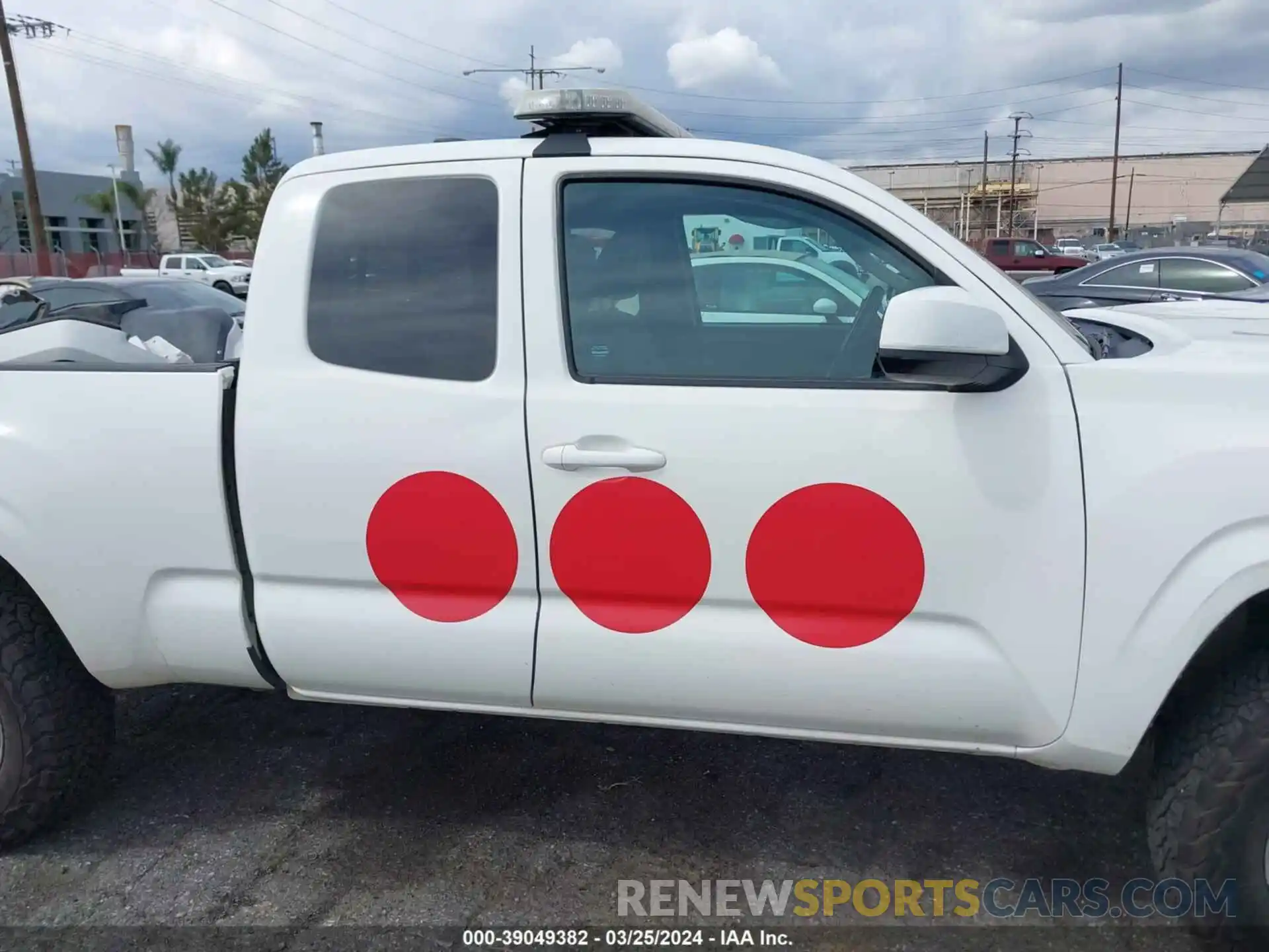 14 Photograph of a damaged car 3TYSX5EN0LT000978 TOYOTA TACOMA 2020