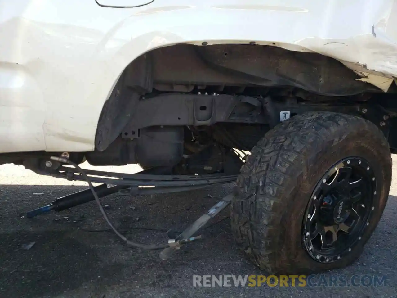 9 Photograph of a damaged car 3TYSX5EN1LT001878 TOYOTA TACOMA 2020