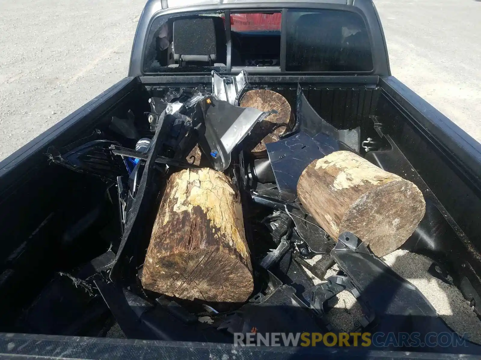 9 Photograph of a damaged car 3TYSX5EN3LT001428 TOYOTA TACOMA 2020