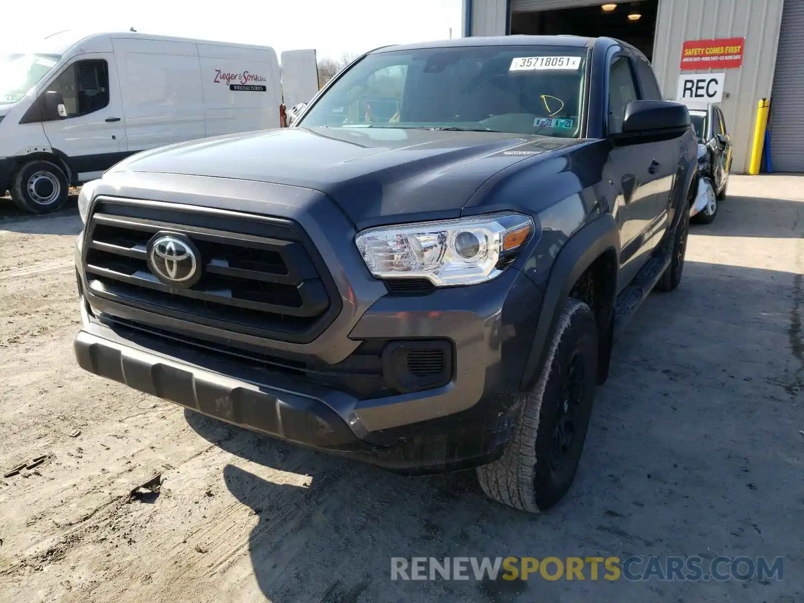 2 Photograph of a damaged car 3TYSX5EN4LT001230 TOYOTA TACOMA 2020