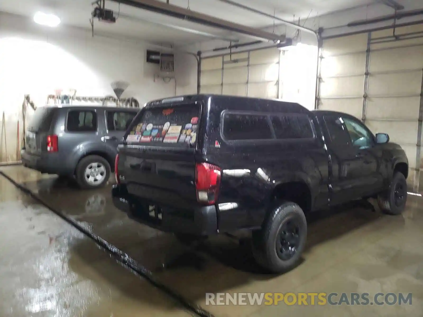 4 Photograph of a damaged car 3TYSX5EN6LT003044 TOYOTA TACOMA 2020