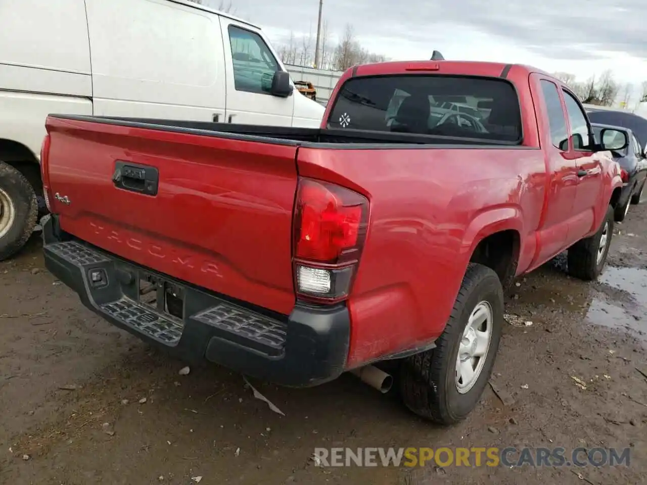 4 Photograph of a damaged car 3TYSX5ENXLT002236 TOYOTA TACOMA 2020