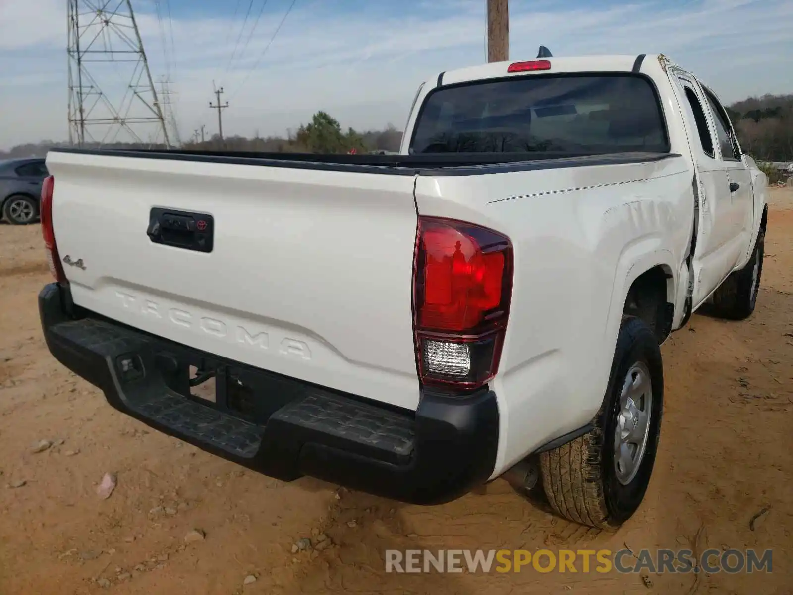 4 Photograph of a damaged car 3TYSX5ENXLT002642 TOYOTA TACOMA 2020