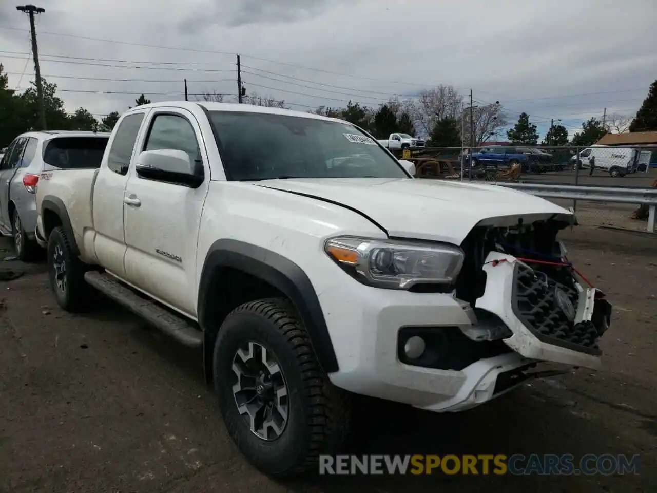 1 Photograph of a damaged car 3TYSZ5AN0LT000656 TOYOTA TACOMA 2020