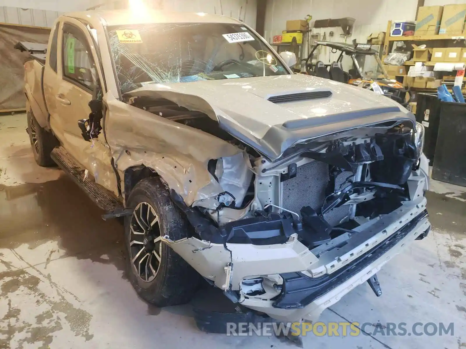 1 Photograph of a damaged car 3TYSZ5AN2LT000254 TOYOTA TACOMA 2020