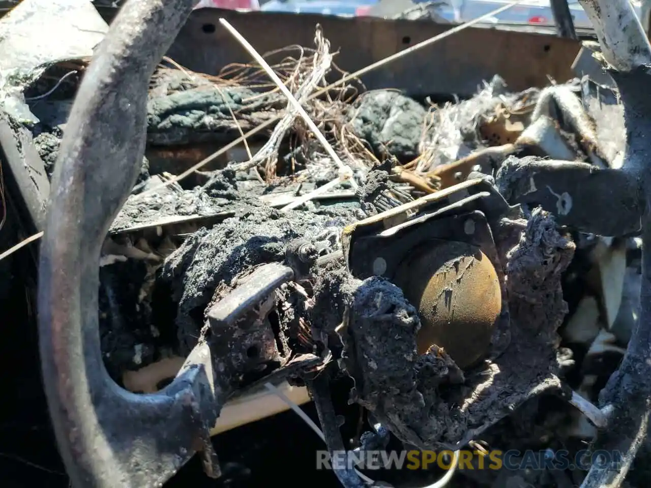 8 Photograph of a damaged car 3TYSZ5AN5LT000233 TOYOTA TACOMA 2020