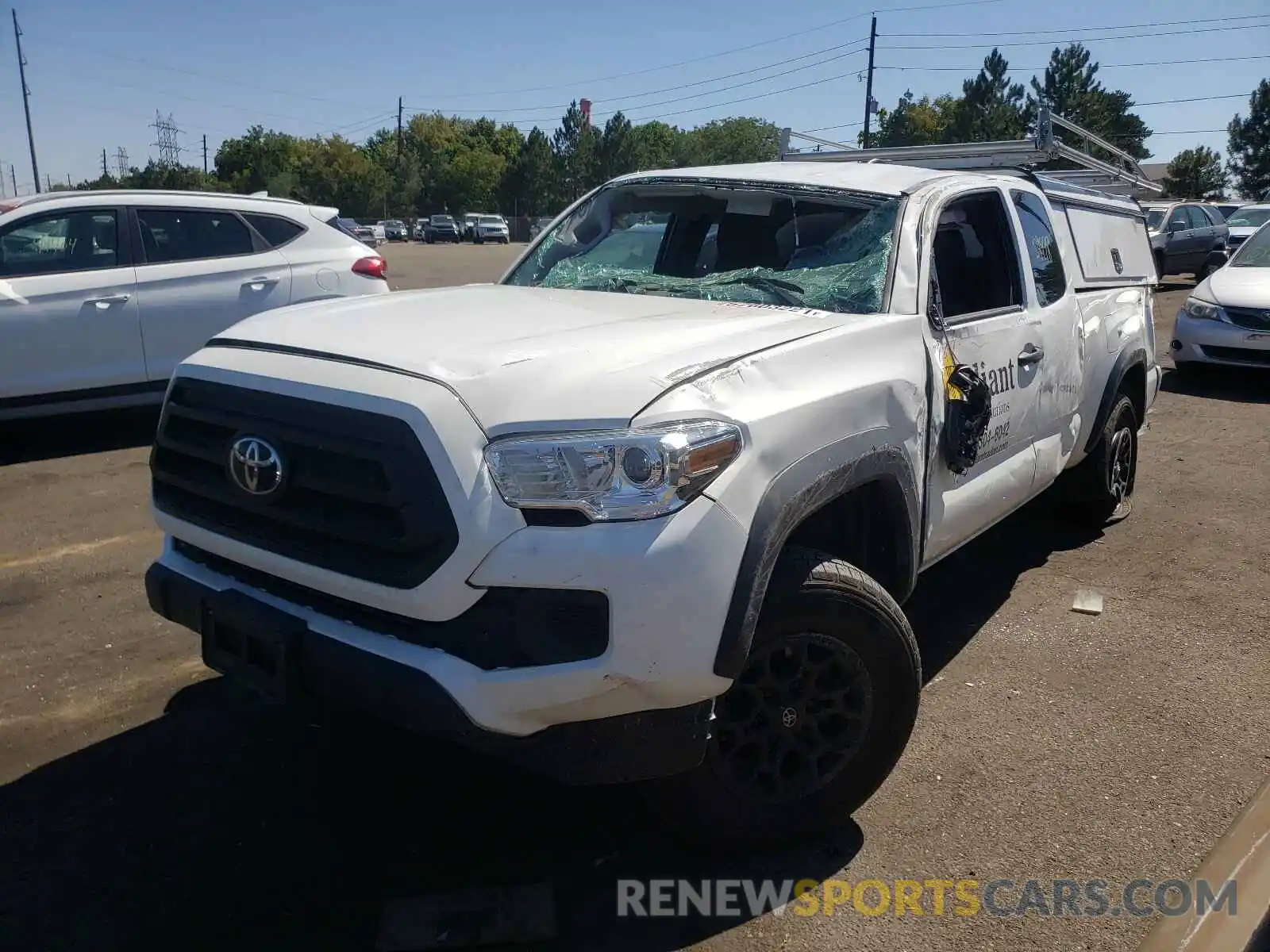 2 Photograph of a damaged car 3TYSZ5AN6LT001732 TOYOTA TACOMA 2020