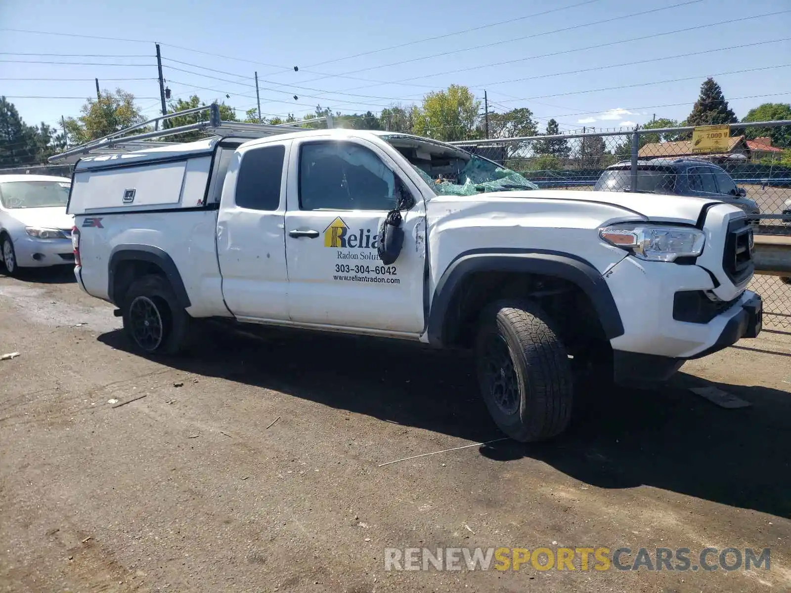 9 Photograph of a damaged car 3TYSZ5AN6LT001732 TOYOTA TACOMA 2020