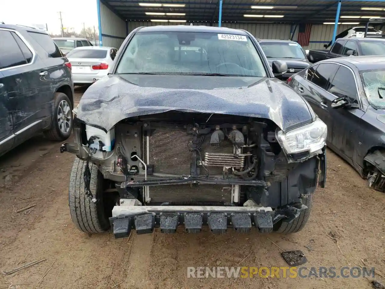 5 Photograph of a damaged car 3TYSZ5AN7LT000217 TOYOTA TACOMA 2020