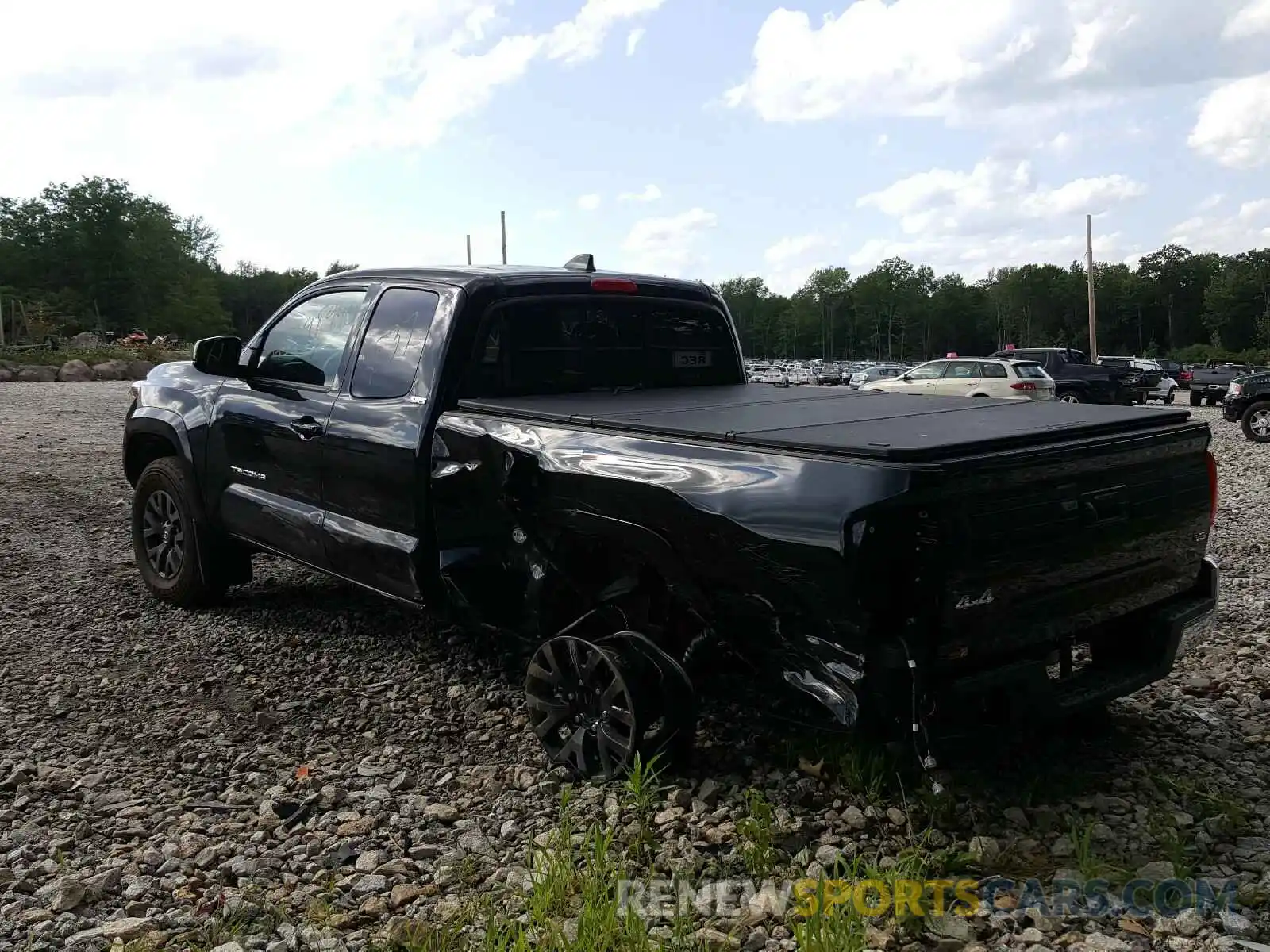 3 Photograph of a damaged car 3TYSZ5AN7LT000928 TOYOTA TACOMA 2020