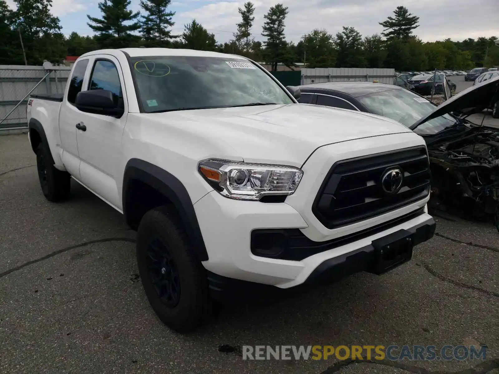 1 Photograph of a damaged car 3TYSZ5AN7LT002985 TOYOTA TACOMA 2020