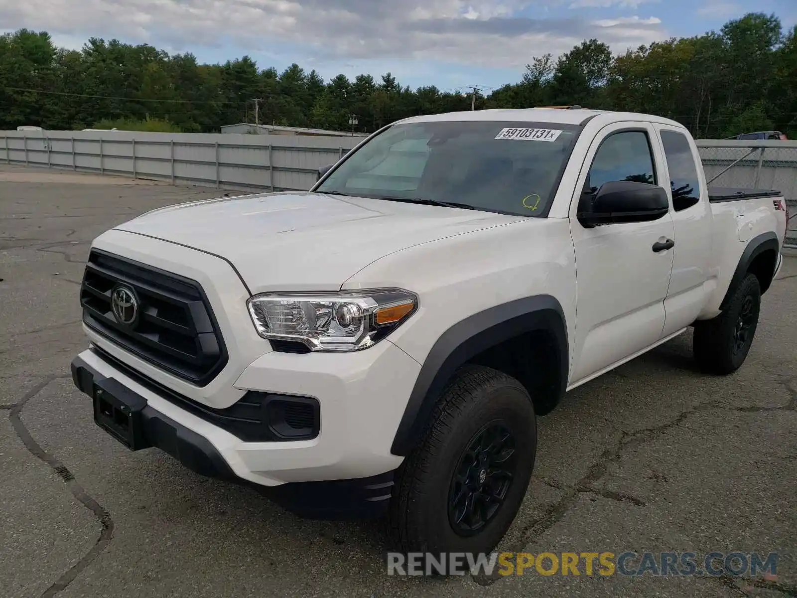 2 Photograph of a damaged car 3TYSZ5AN7LT002985 TOYOTA TACOMA 2020