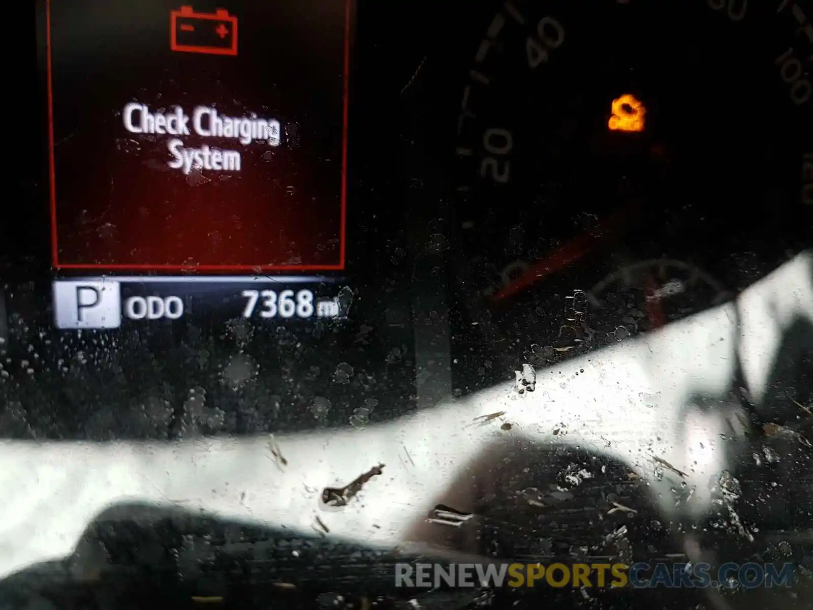 8 Photograph of a damaged car 3TYSZ5AN8LT000338 TOYOTA TACOMA 2020