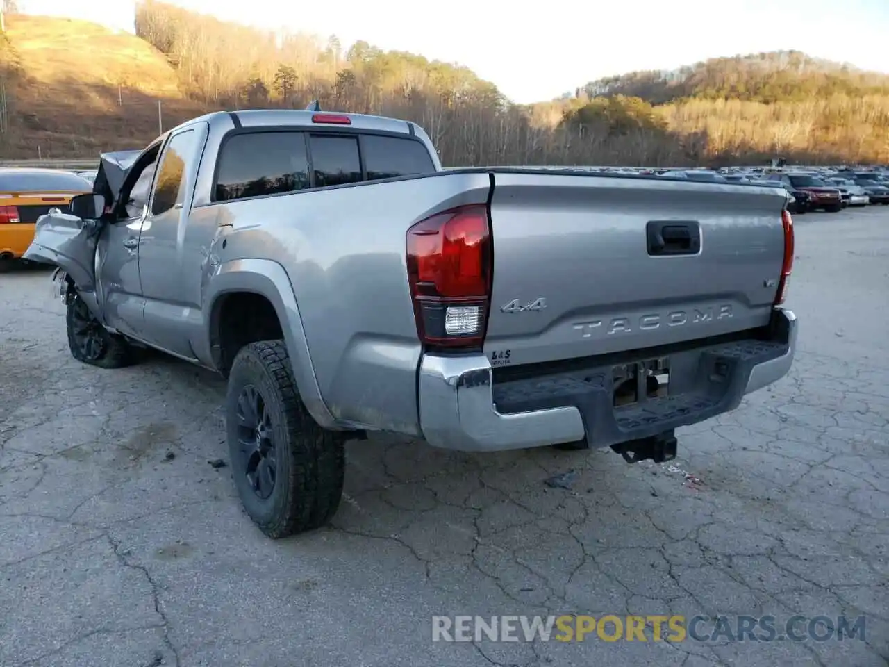 3 Photograph of a damaged car 3TYSZ5AN8LT001912 TOYOTA TACOMA 2020