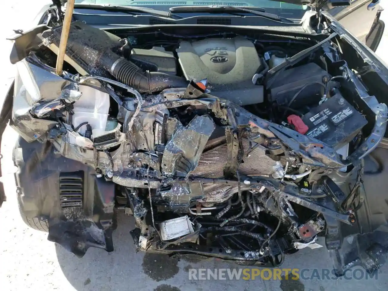 7 Photograph of a damaged car 3TYSZ5AN9LT002244 TOYOTA TACOMA 2020