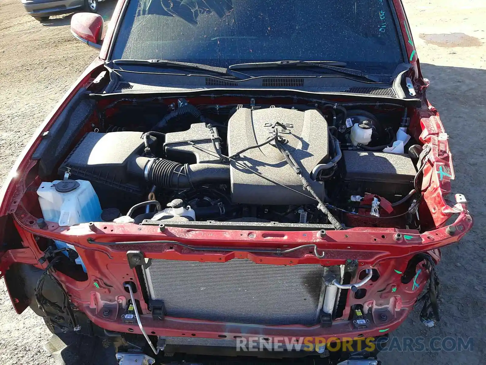 7 Photograph of a damaged car 3TYSZ5AN9LT004043 TOYOTA TACOMA 2020