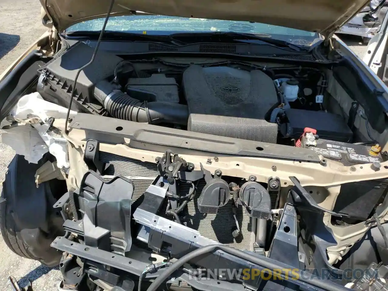 7 Photograph of a damaged car 3TYSZ5ANXLT001894 TOYOTA TACOMA 2020