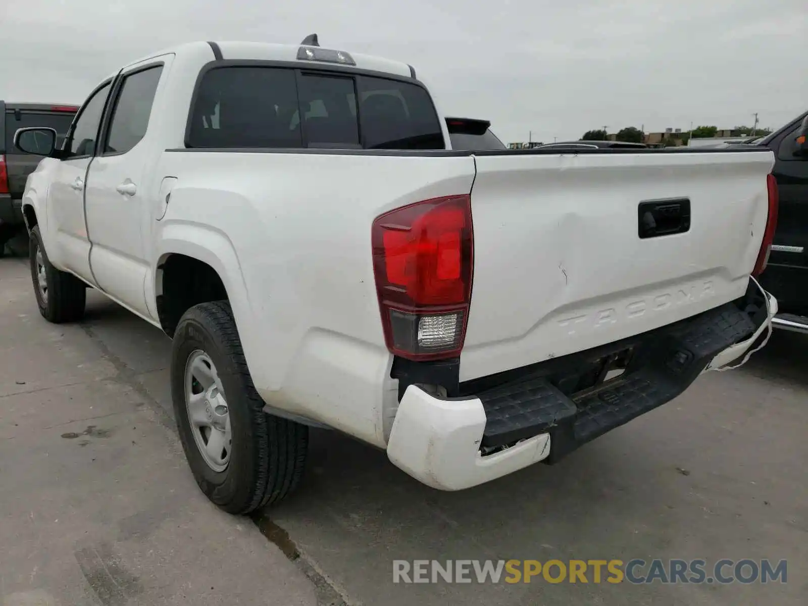 3 Photograph of a damaged car 5TFAX5GN0LX171230 TOYOTA TACOMA 2020