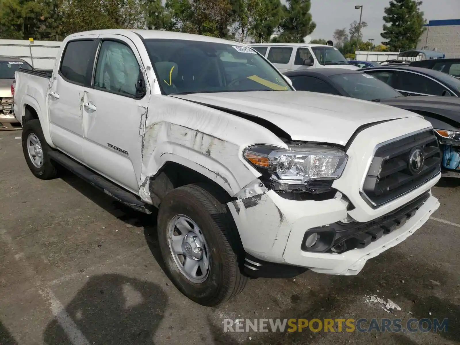 1 Photograph of a damaged car 5TFAX5GN0LX171664 TOYOTA TACOMA 2020