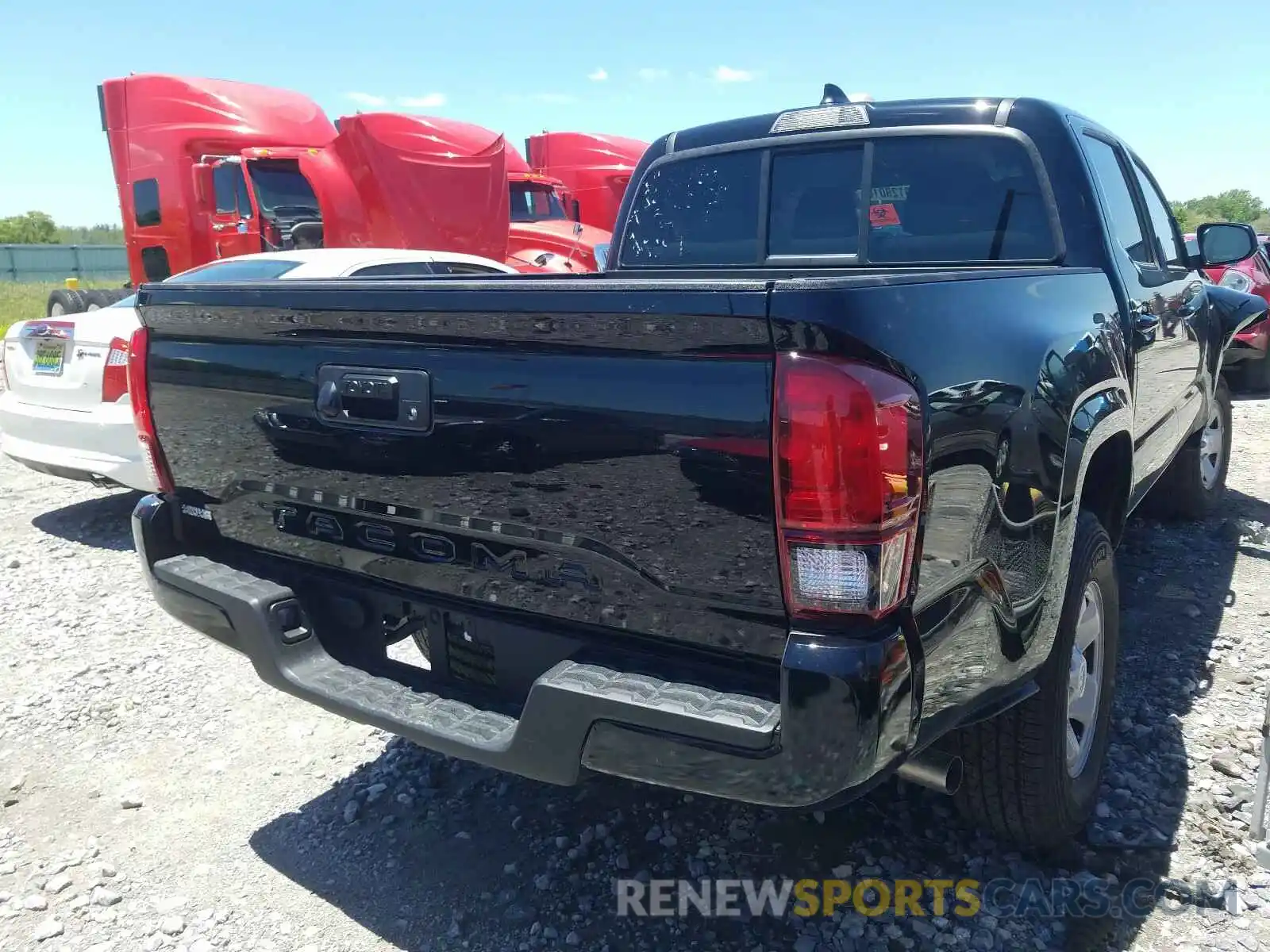 4 Photograph of a damaged car 5TFAX5GN0LX178677 TOYOTA TACOMA 2020