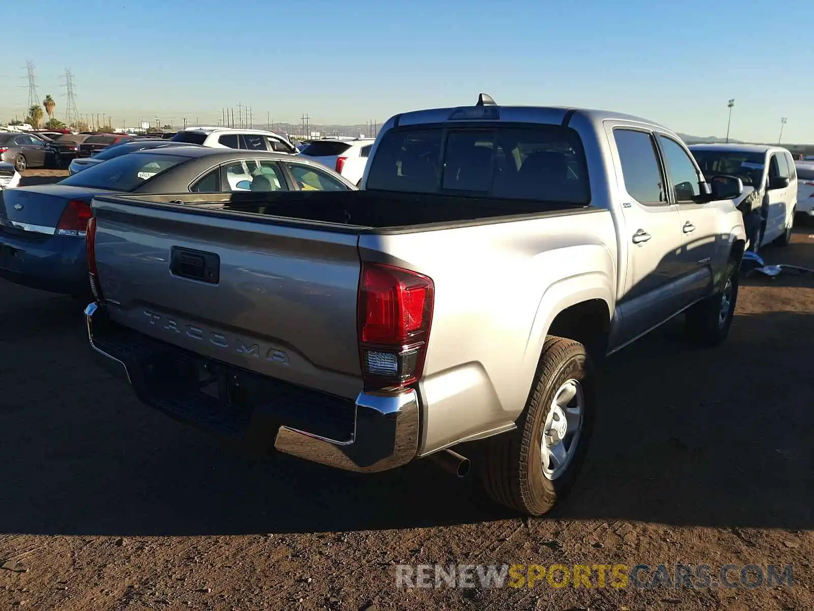 4 Photograph of a damaged car 5TFAX5GN0LX180137 TOYOTA TACOMA 2020