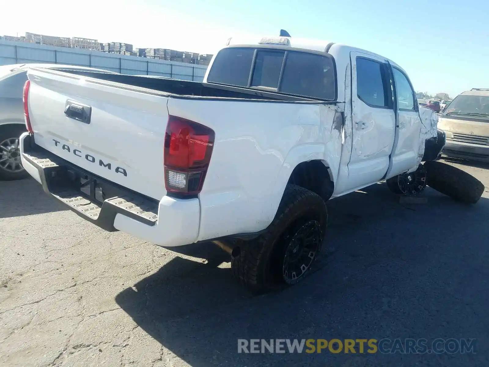 4 Photograph of a damaged car 5TFAX5GN1LX169552 TOYOTA TACOMA 2020