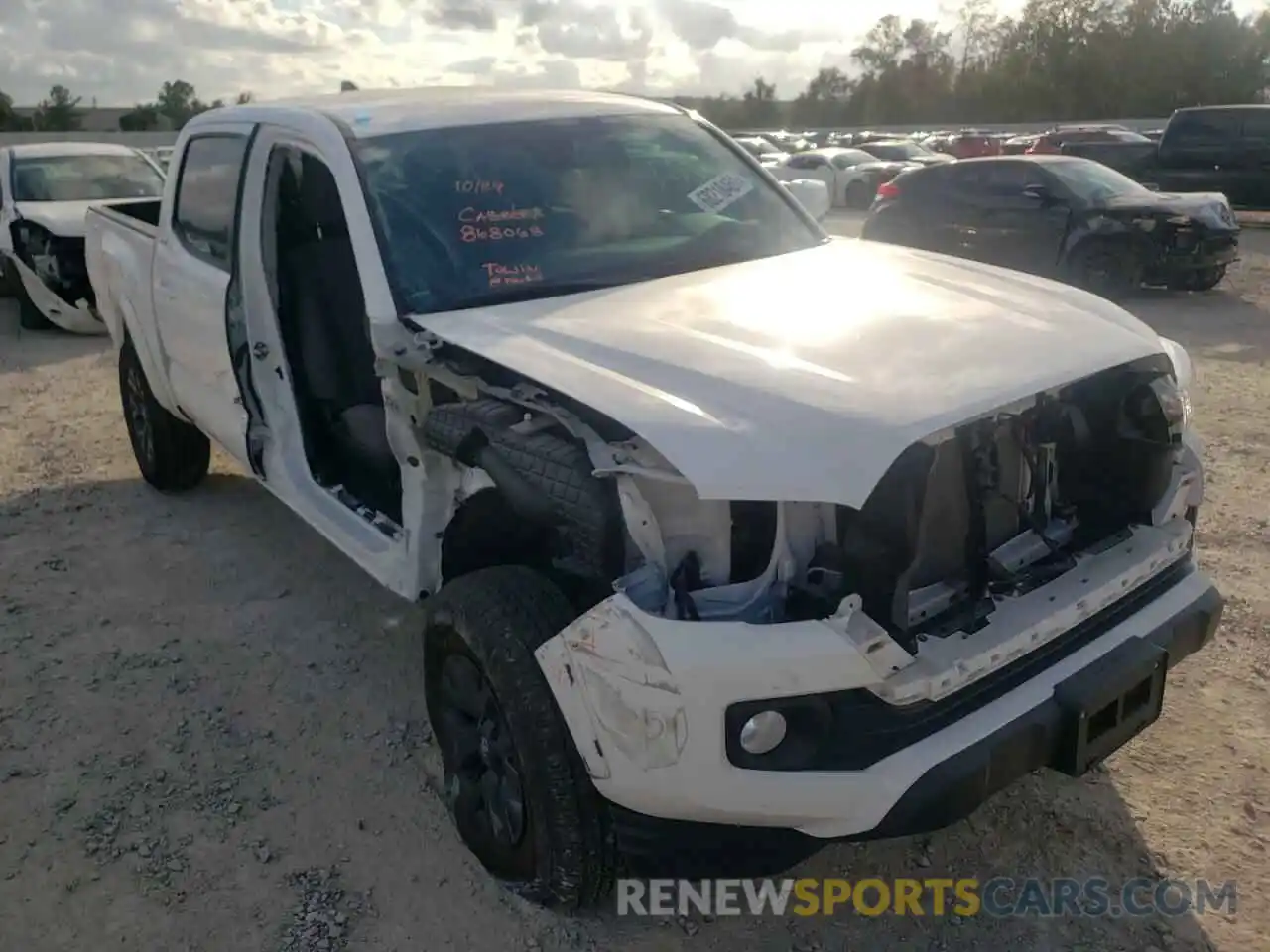 1 Photograph of a damaged car 5TFAX5GN1LX176338 TOYOTA TACOMA 2020