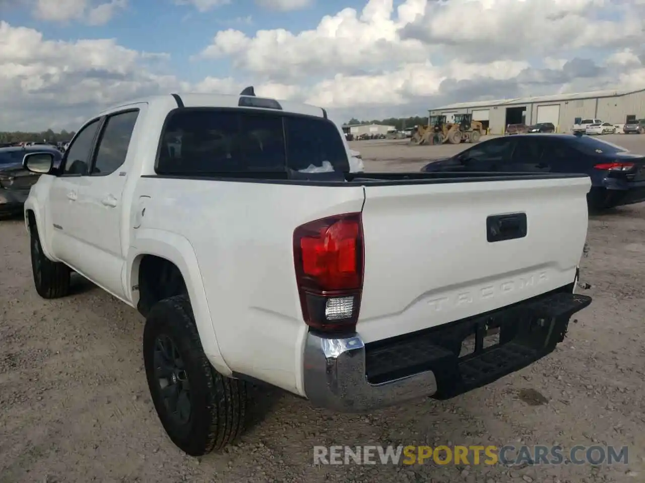 3 Photograph of a damaged car 5TFAX5GN1LX176338 TOYOTA TACOMA 2020