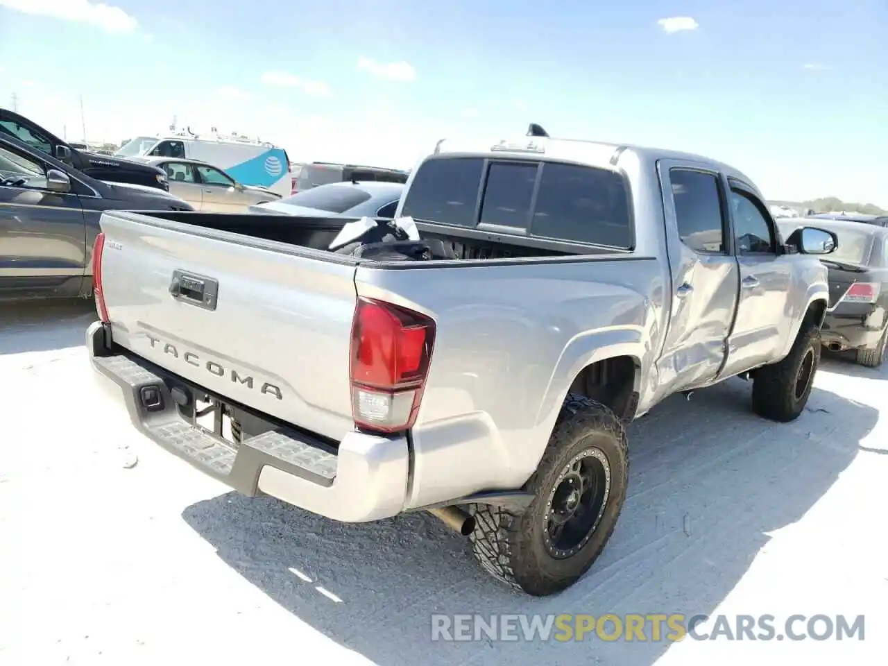 4 Photograph of a damaged car 5TFAX5GN1LX177361 TOYOTA TACOMA 2020