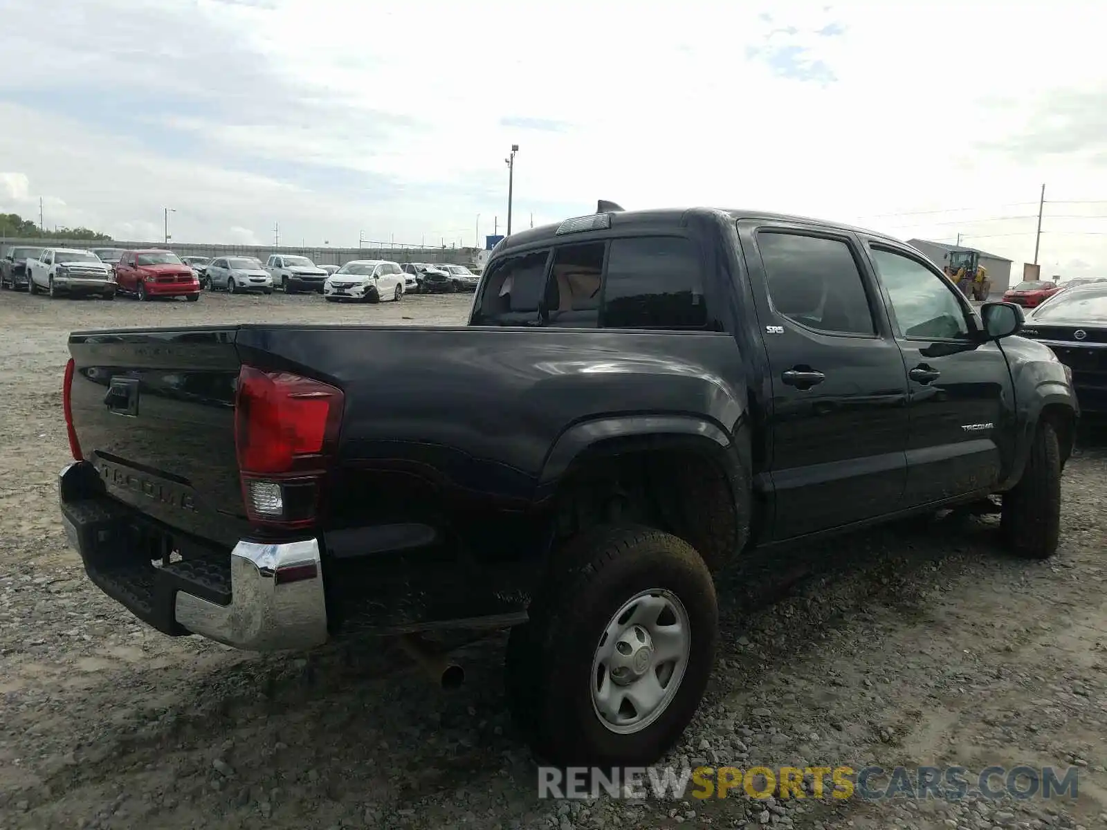 4 Photograph of a damaged car 5TFAX5GN2LX172833 TOYOTA TACOMA 2020