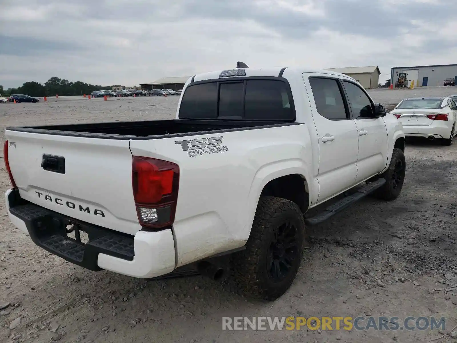 4 Photograph of a damaged car 5TFAX5GN2LX176185 TOYOTA TACOMA 2020