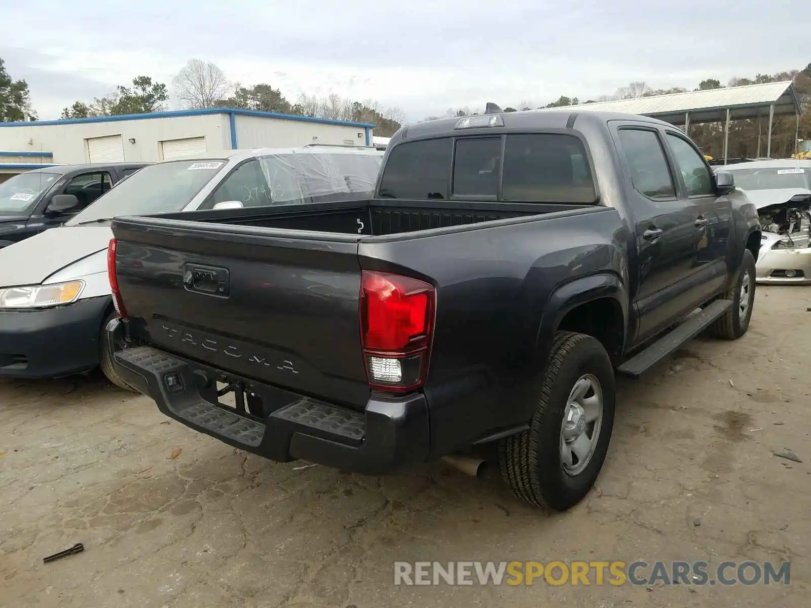 4 Photograph of a damaged car 5TFAX5GN3LX171366 TOYOTA TACOMA 2020