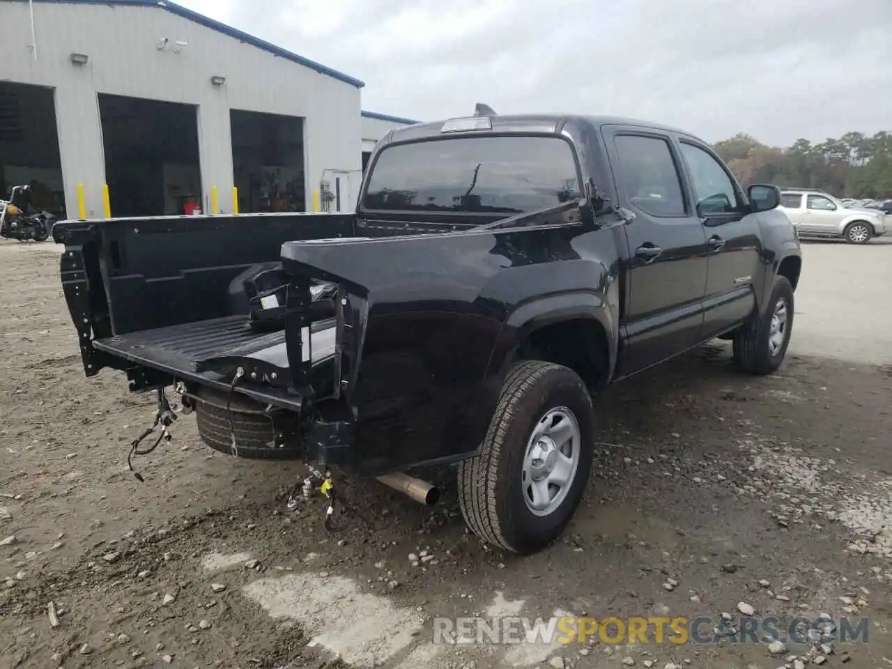 4 Photograph of a damaged car 5TFAX5GN3LX175076 TOYOTA TACOMA 2020