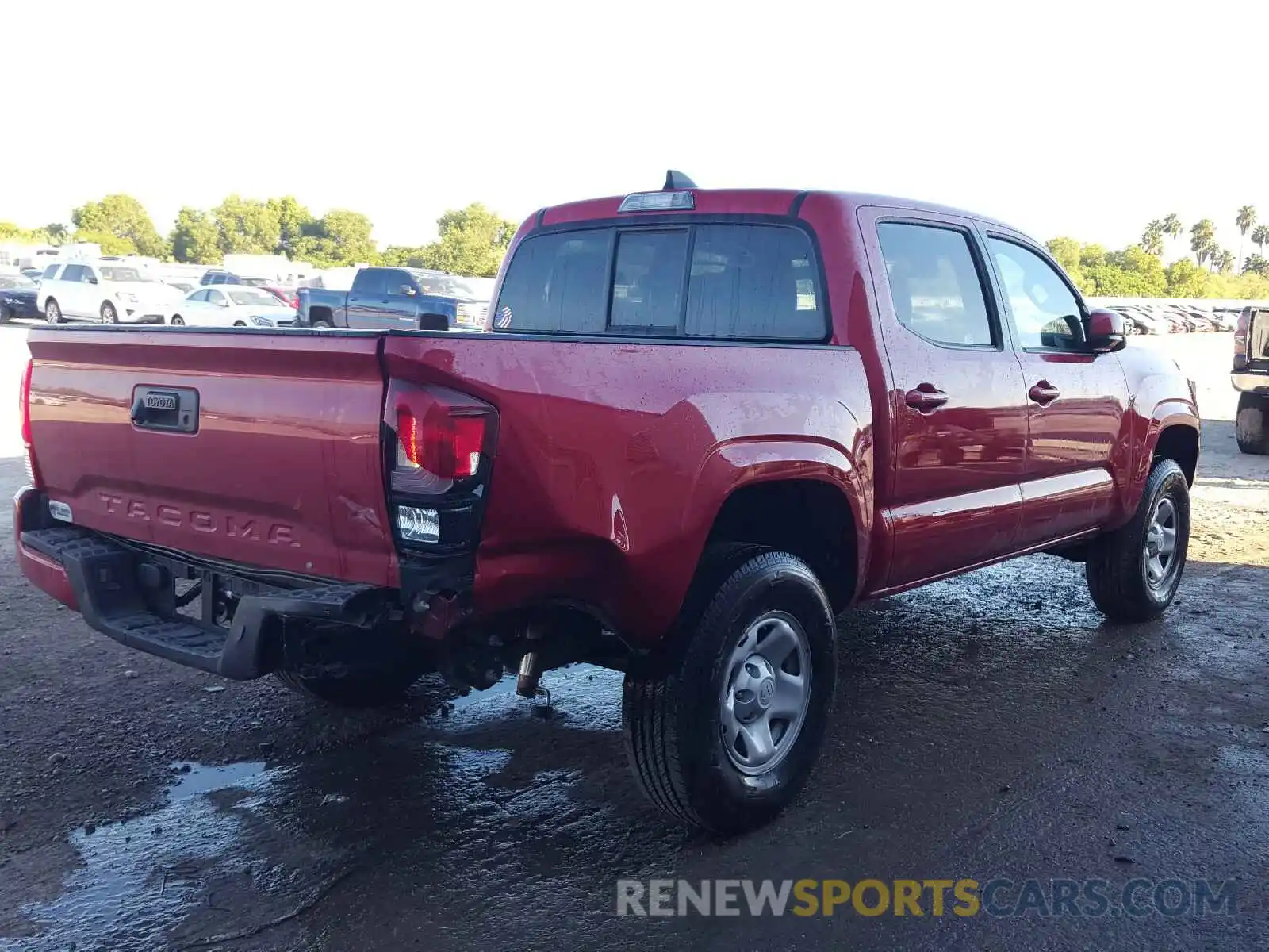 4 Photograph of a damaged car 5TFAX5GN3LX181072 TOYOTA TACOMA 2020