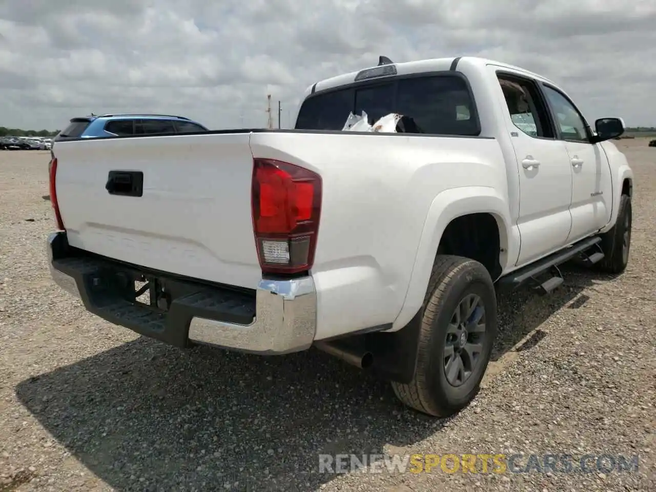 4 Photograph of a damaged car 5TFAX5GN3LX183145 TOYOTA TACOMA 2020