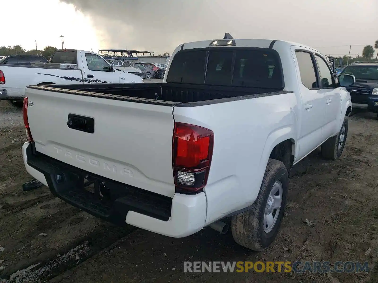 4 Photograph of a damaged car 5TFAX5GN3LX186529 TOYOTA TACOMA 2020