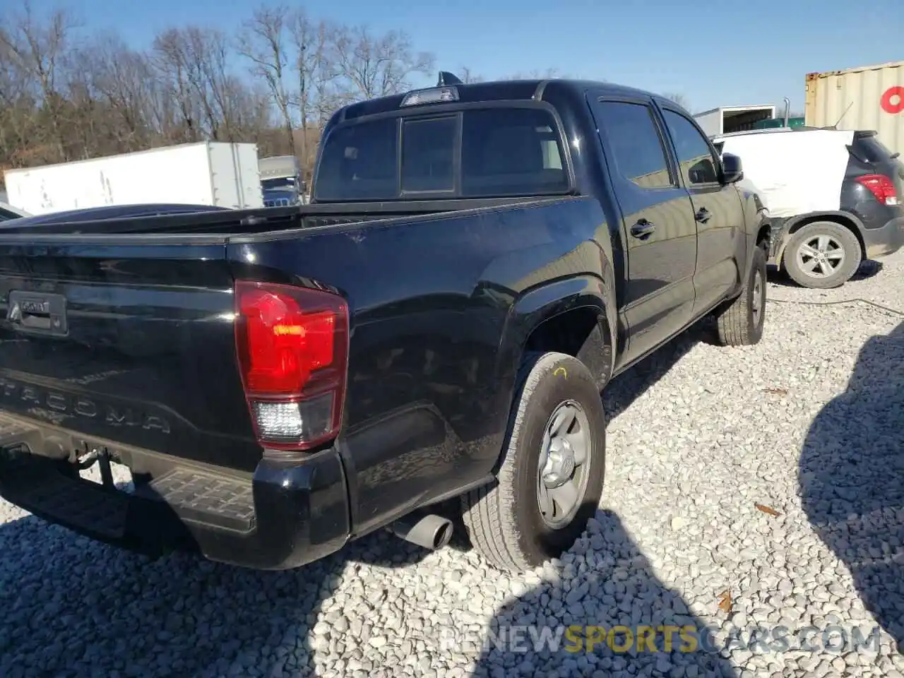 4 Photograph of a damaged car 5TFAX5GN4LX166516 TOYOTA TACOMA 2020