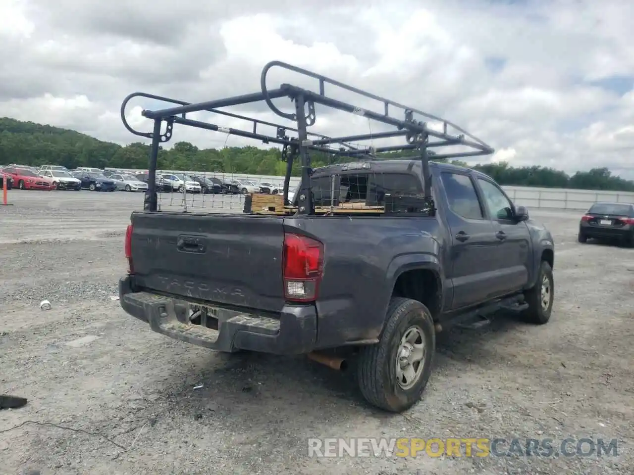 4 Photograph of a damaged car 5TFAX5GN4LX170727 TOYOTA TACOMA 2020