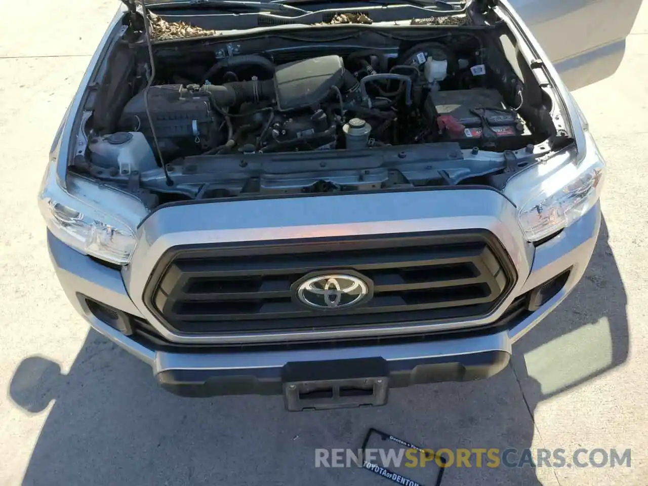 11 Photograph of a damaged car 5TFAX5GN4LX174986 TOYOTA TACOMA 2020