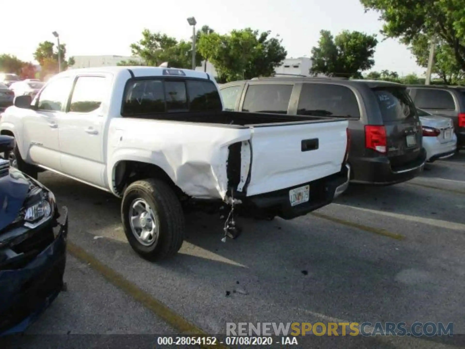 1 Photograph of a damaged car 5TFAX5GN4LX178181 TOYOTA TACOMA 2020