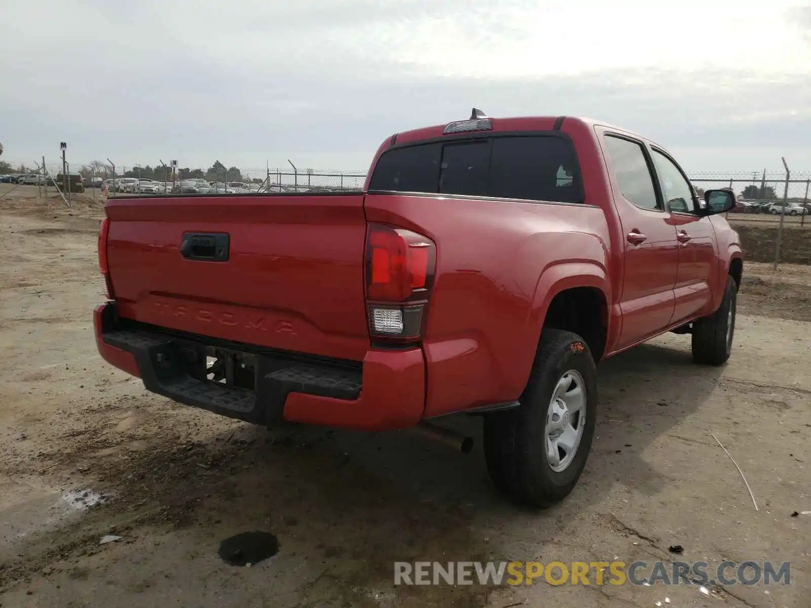 4 Photograph of a damaged car 5TFAX5GN4LX179623 TOYOTA TACOMA 2020