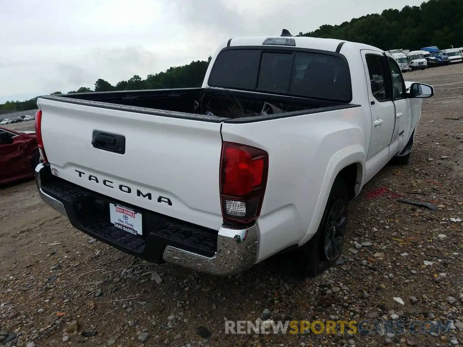 4 Photograph of a damaged car 5TFAX5GN4LX183039 TOYOTA TACOMA 2020