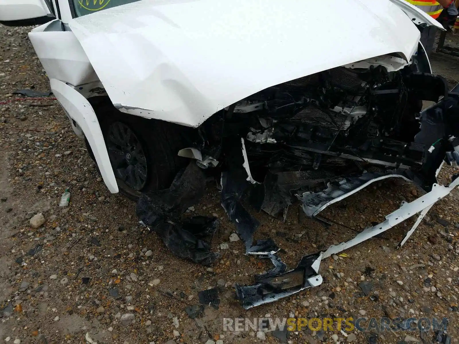 9 Photograph of a damaged car 5TFAX5GN4LX183039 TOYOTA TACOMA 2020