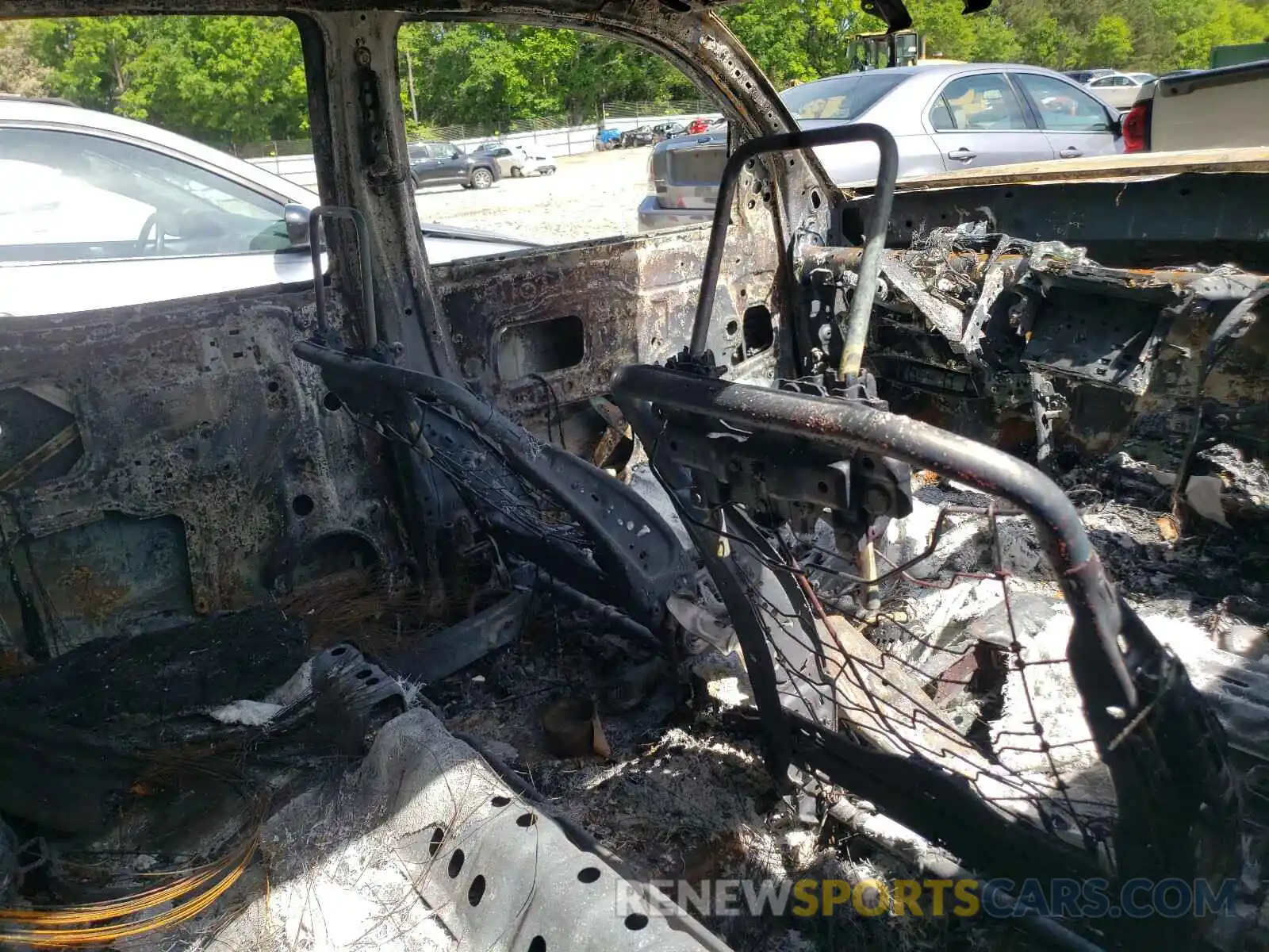 10 Photograph of a damaged car 5TFAX5GN4LX184501 TOYOTA TACOMA 2020